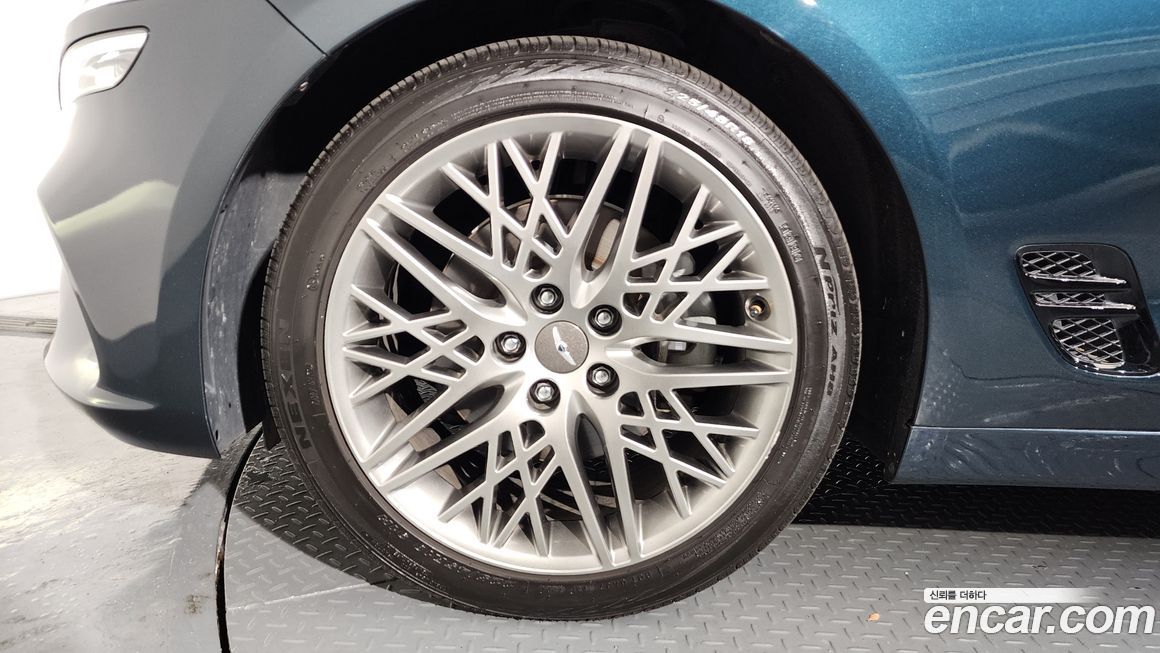 Genesis G70 2021