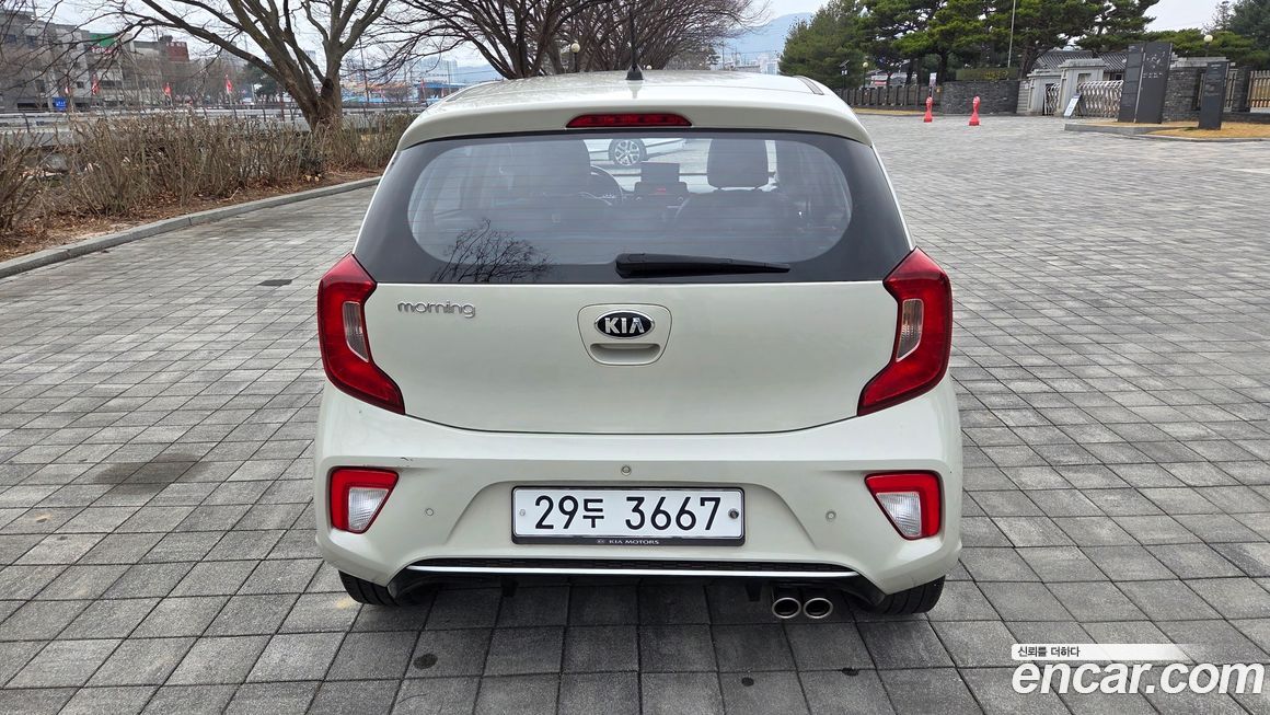 Kia morning 2018