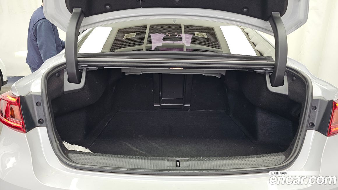 Renault-KoreaSamsung SM6 2016