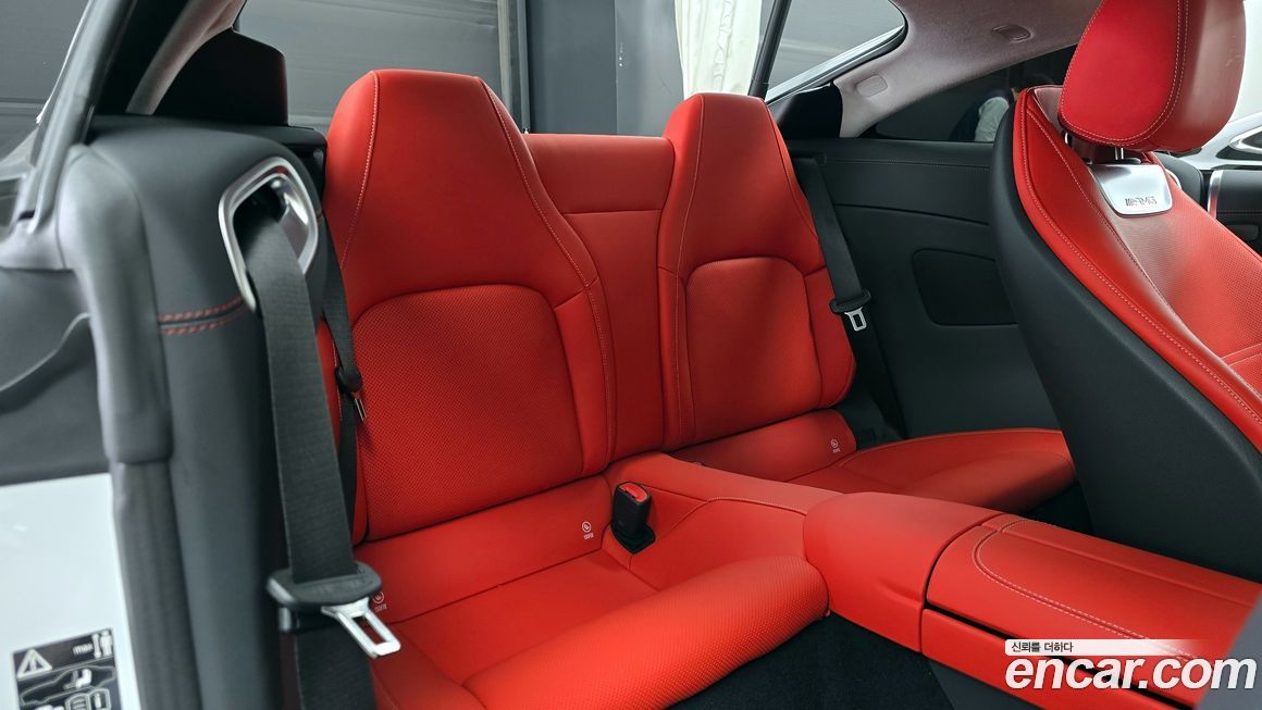 Mercedes-Benz AMG GT 2025