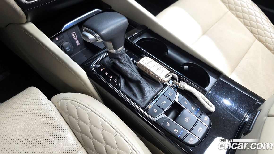 Kia K7 2016