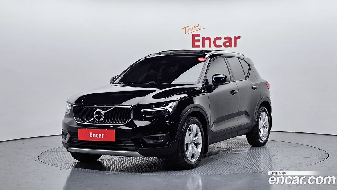 Volvo XC40 2021