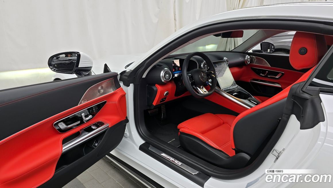 Mercedes-Benz AMG GT 2025