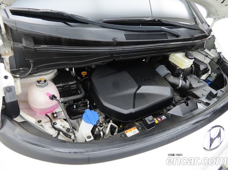 Hyundai Staria 2023