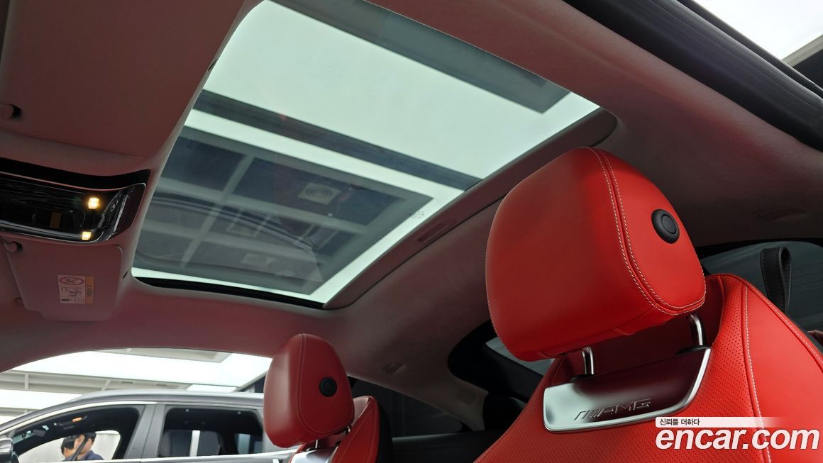 Mercedes-Benz AMG GT 2025