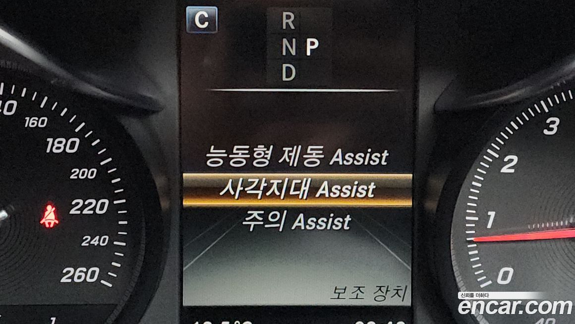 Mercedes-Benz GLC-Class 2019