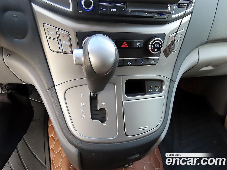 Hyundai Starex 2017