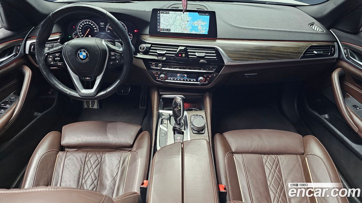 BMW 5-Series 2018