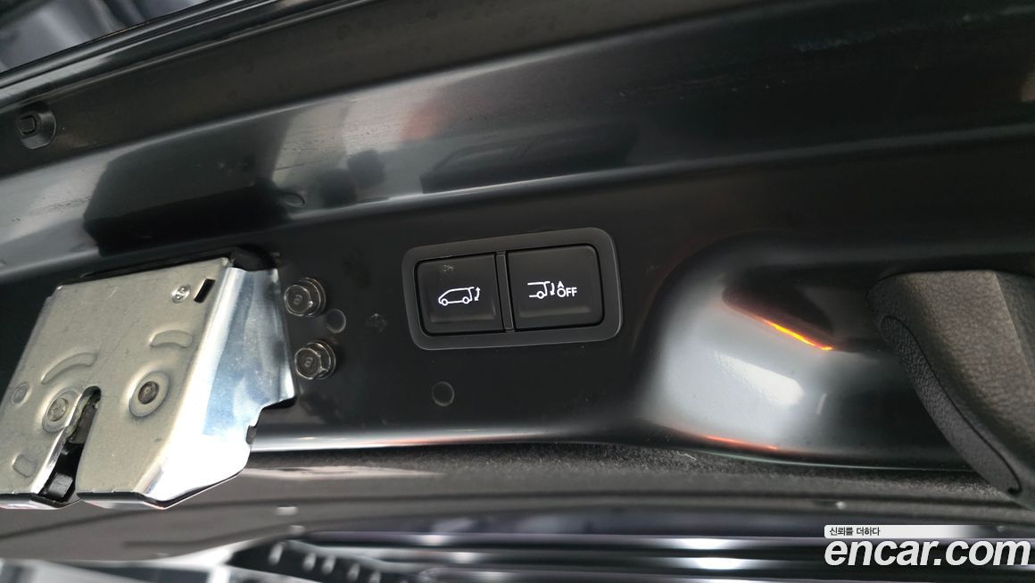 Hyundai Staria 2022