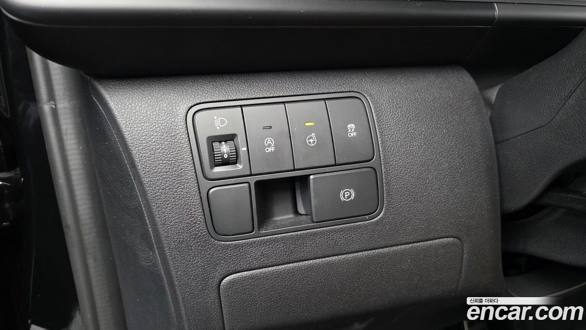 Hyundai Staria 2022