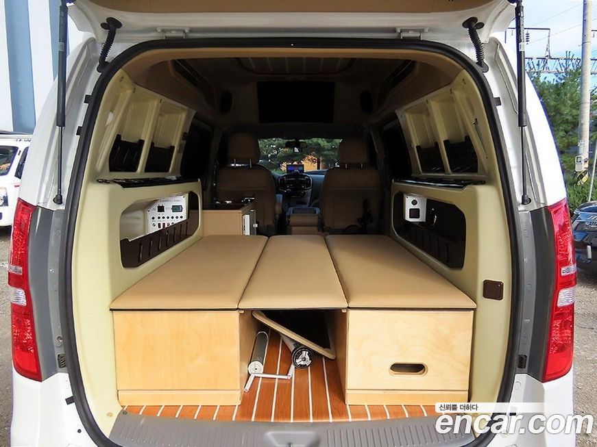 Hyundai Starex 2017