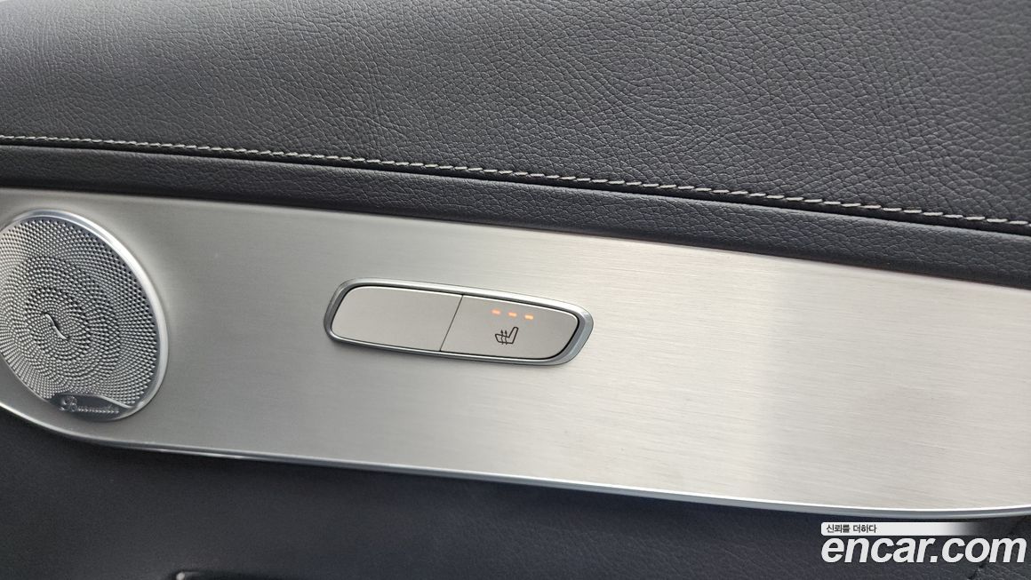 Mercedes-Benz GLC-Class 2019