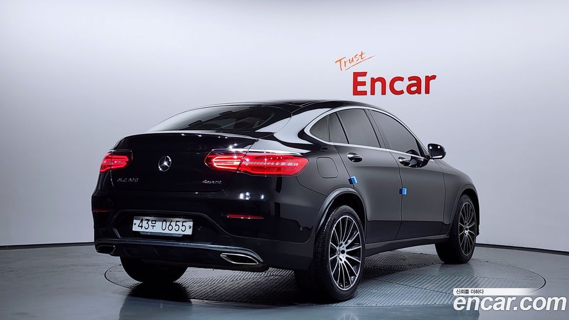 Mercedes-Benz GLC-Class 2019