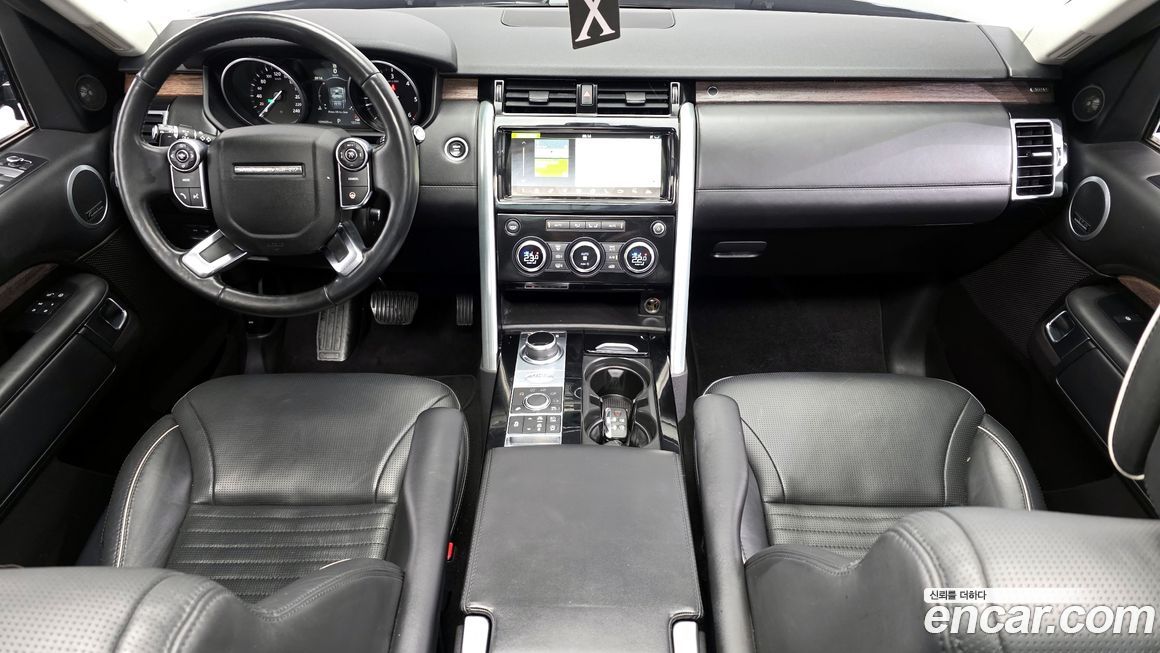 Land Rover Discovery 2017