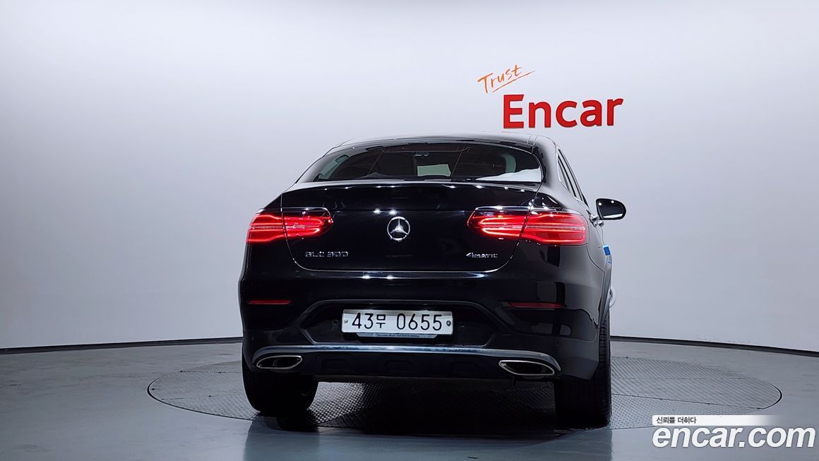 Mercedes-Benz GLC-Class 2019