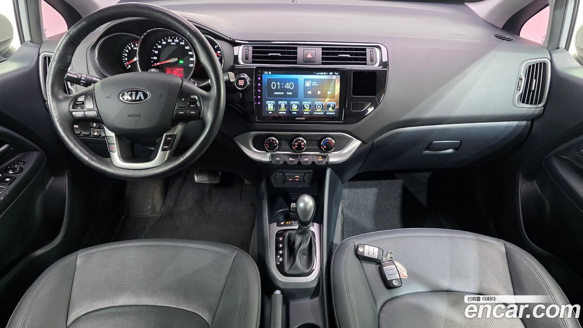 Kia pride 2015