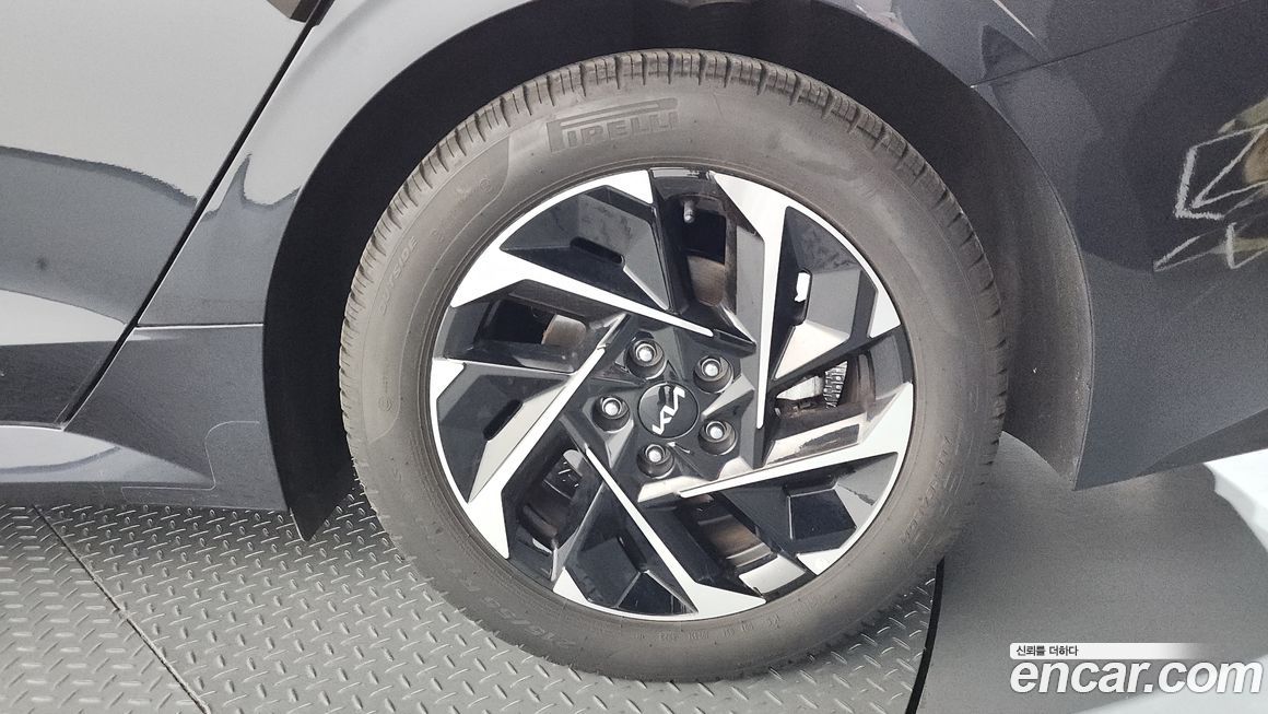 Kia K5 2024