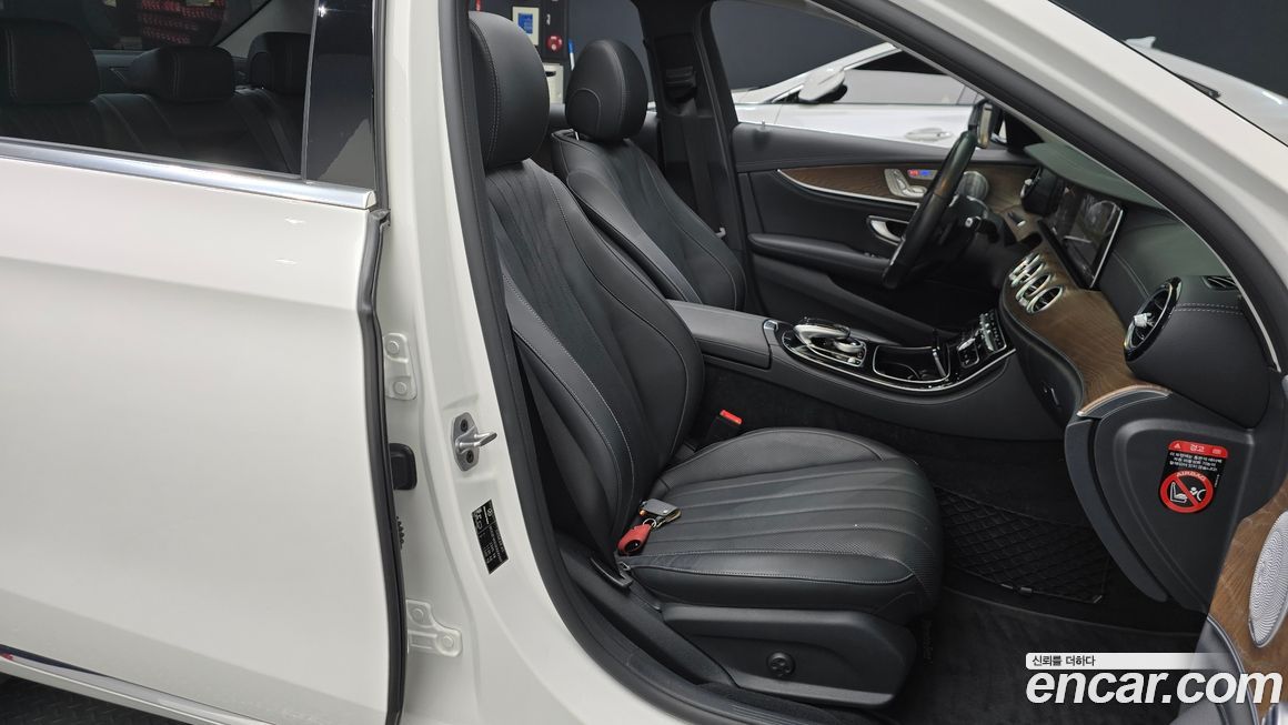 Mercedes-Benz E-Class 2019