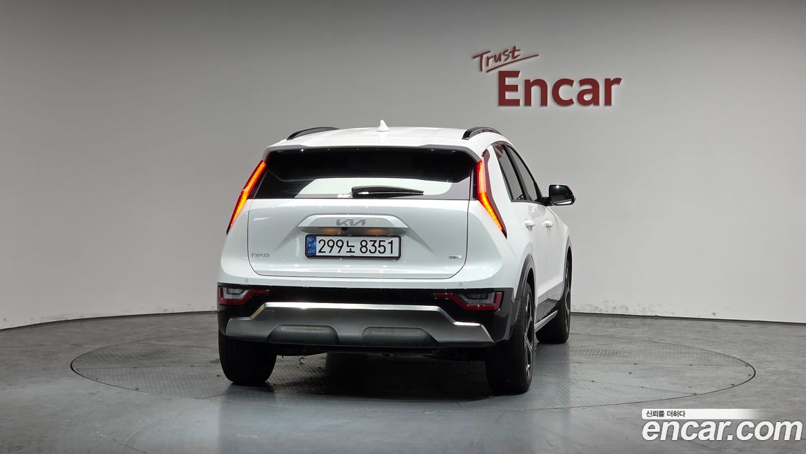 Kia Niro 2025