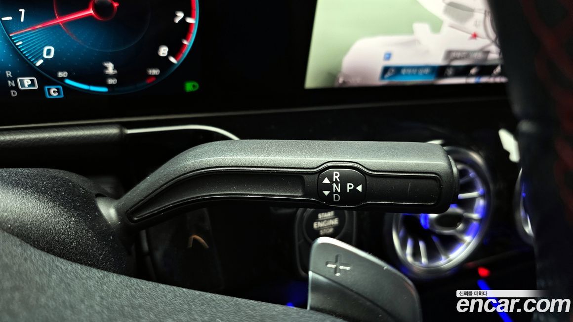 Mercedes-Benz GLA-Class 2020