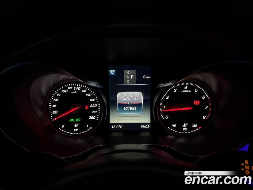 Mercedes-Benz GLC-Class 2019