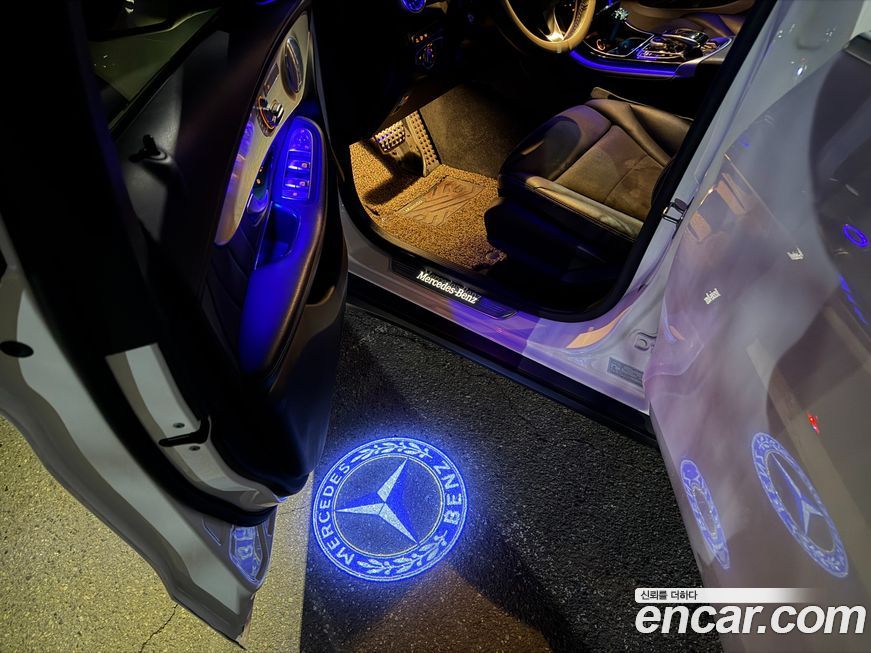 Mercedes-Benz GLC-Class 2019