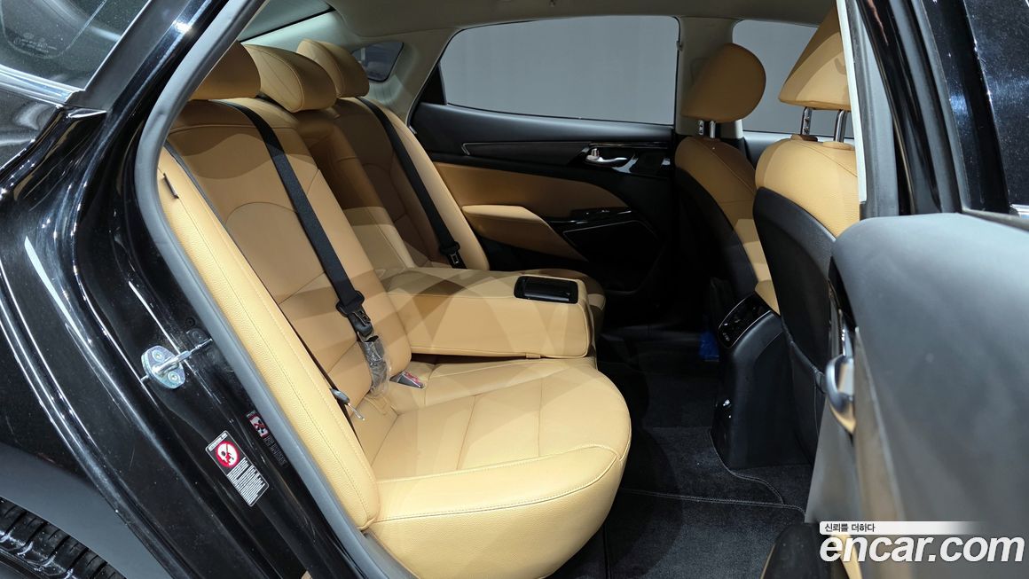 Kia K7 2021