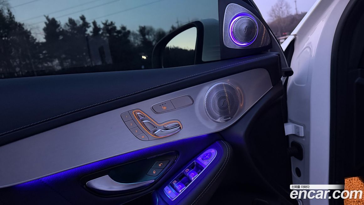 Mercedes-Benz GLC-Class 2019