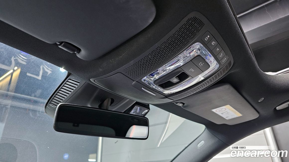 Mercedes-Benz GLA-Class 2020