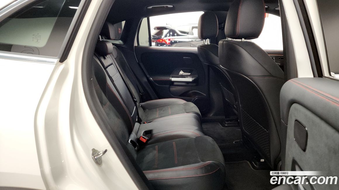 Mercedes-Benz EQA 2022