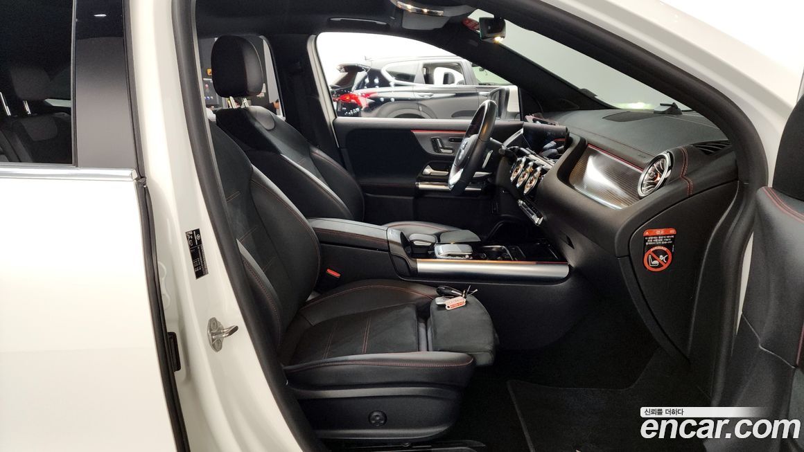 Mercedes-Benz EQA 2022