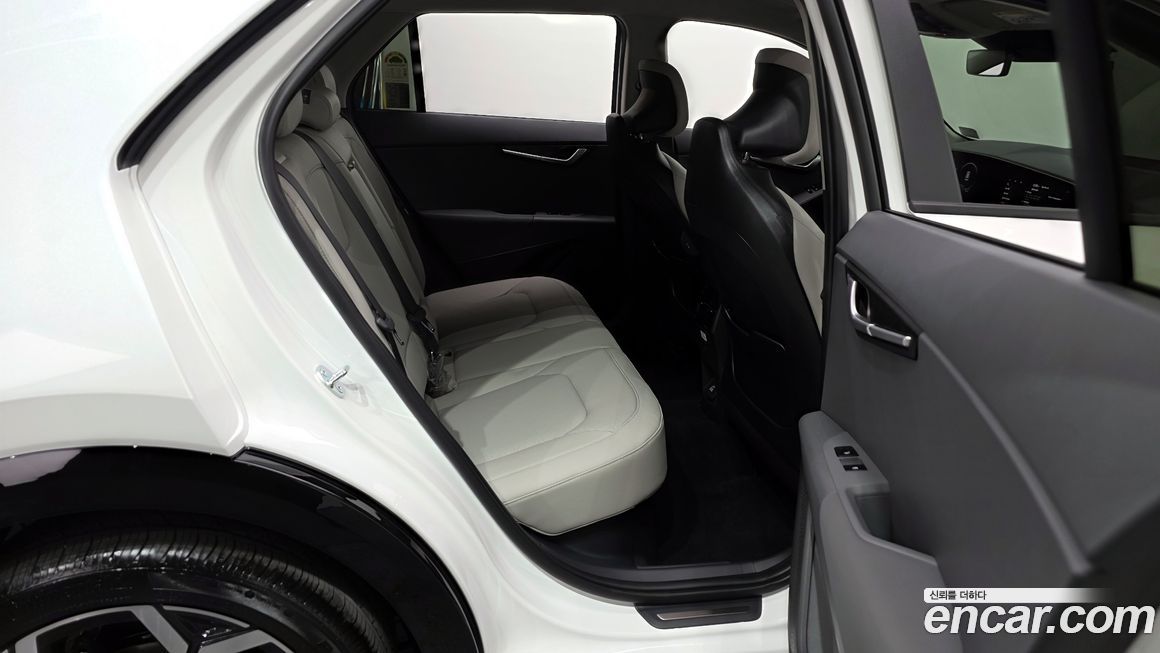 Kia Niro 2025