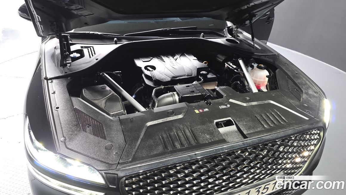 Genesis GV70 2021