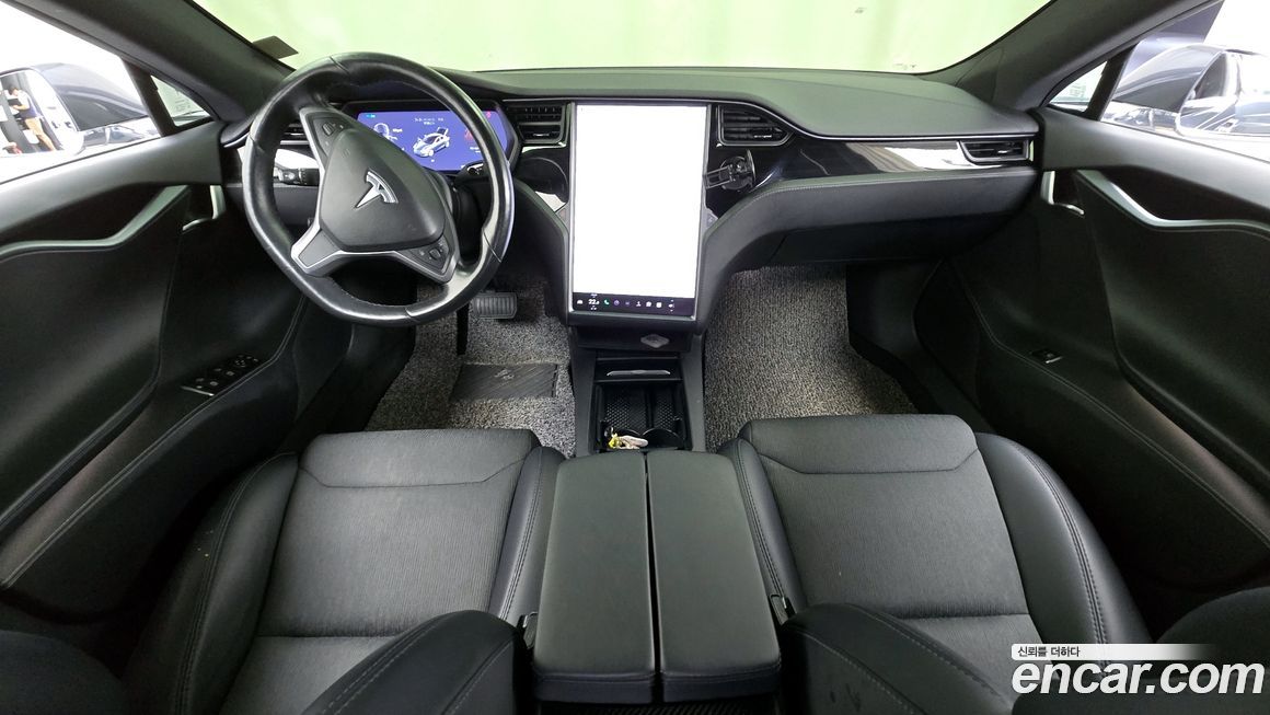 Tesla Model S 2018