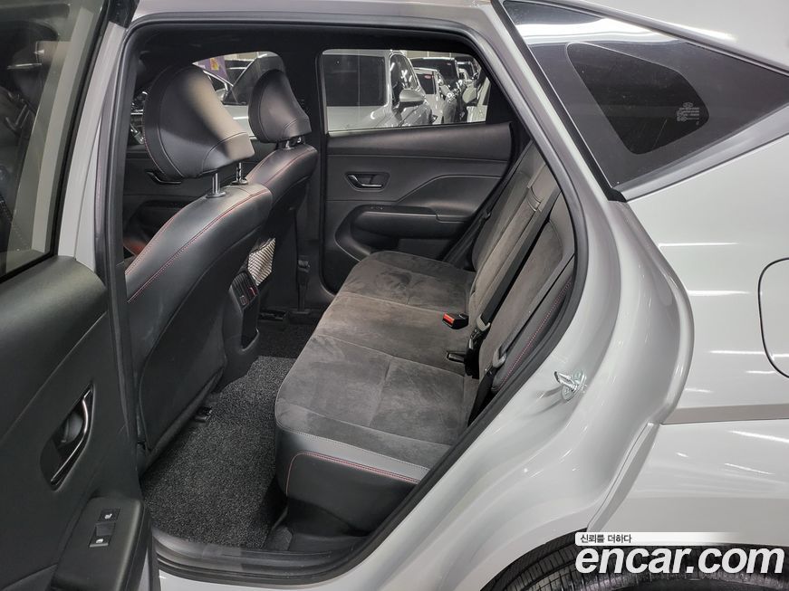Hyundai Kona 2025