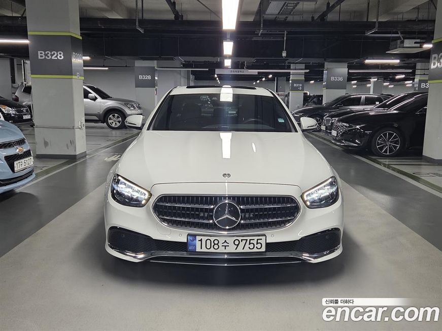 Mercedes-Benz E-Class 2021