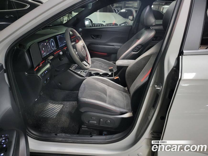 Hyundai Kona 2025