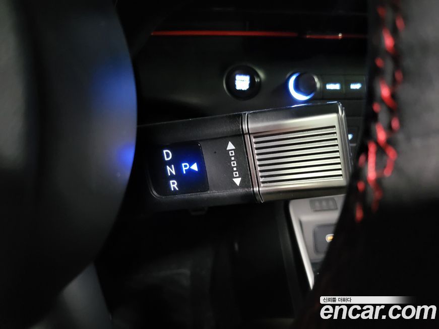 Hyundai Kona 2025