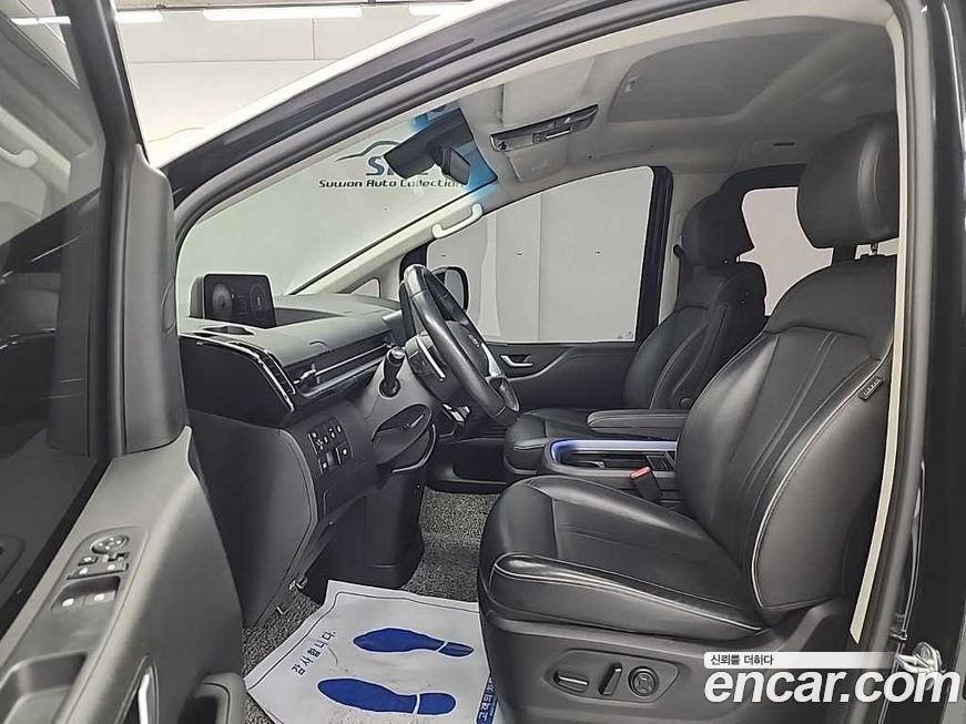 Hyundai Staria 2022