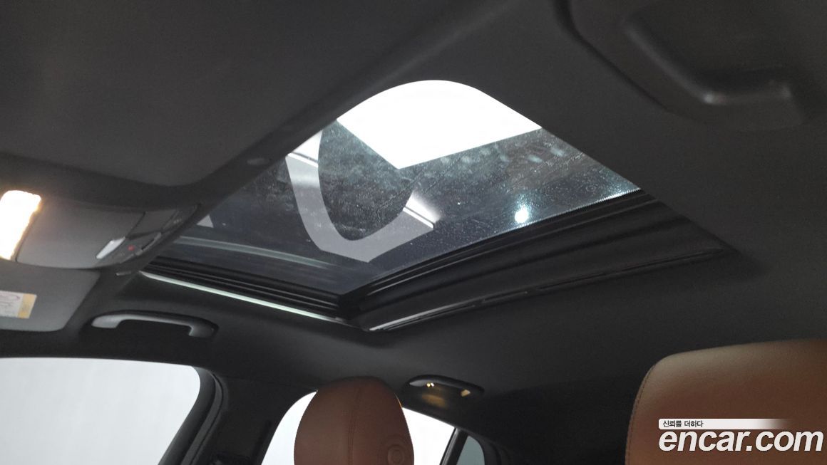 Mercedes-Benz GLC-Class 2021