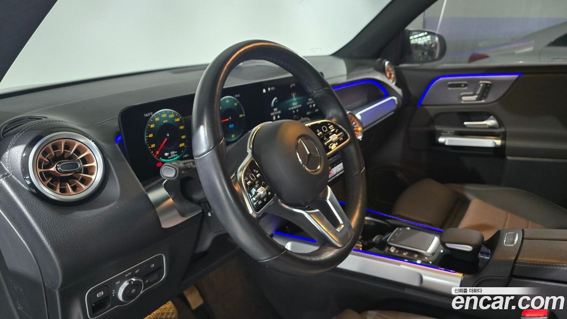 Mercedes-Benz EQB 2024