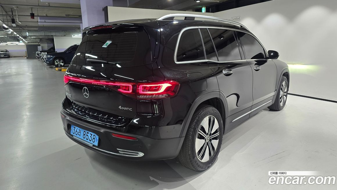 Mercedes-Benz EQB 2024