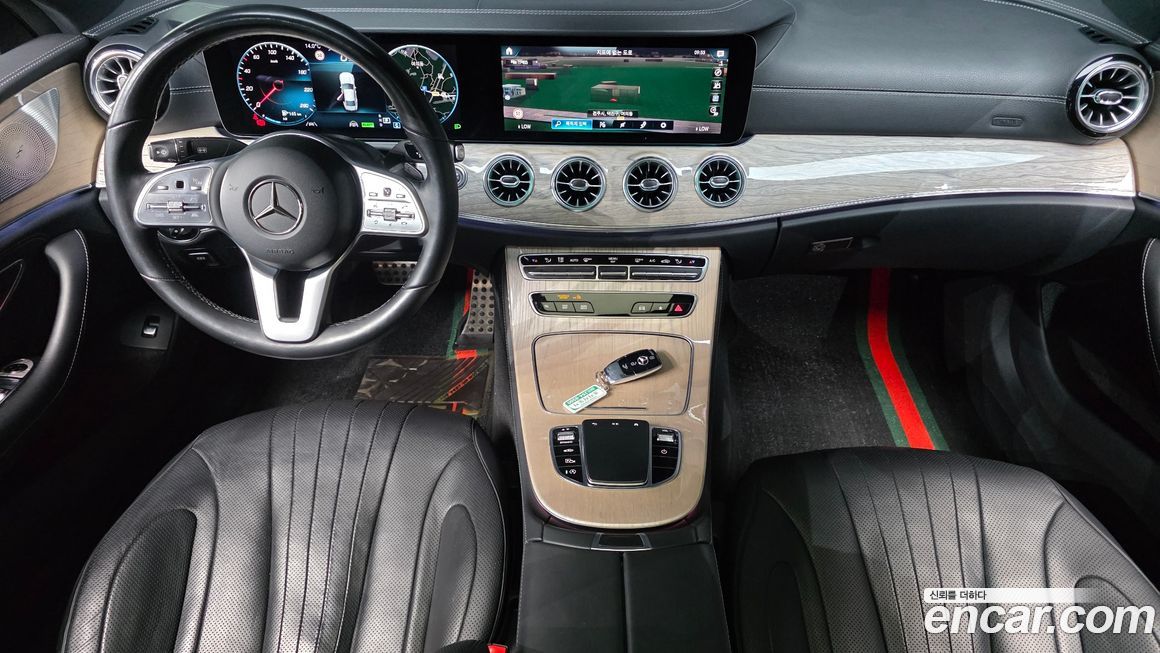 Mercedes-Benz CLS-Class 2021