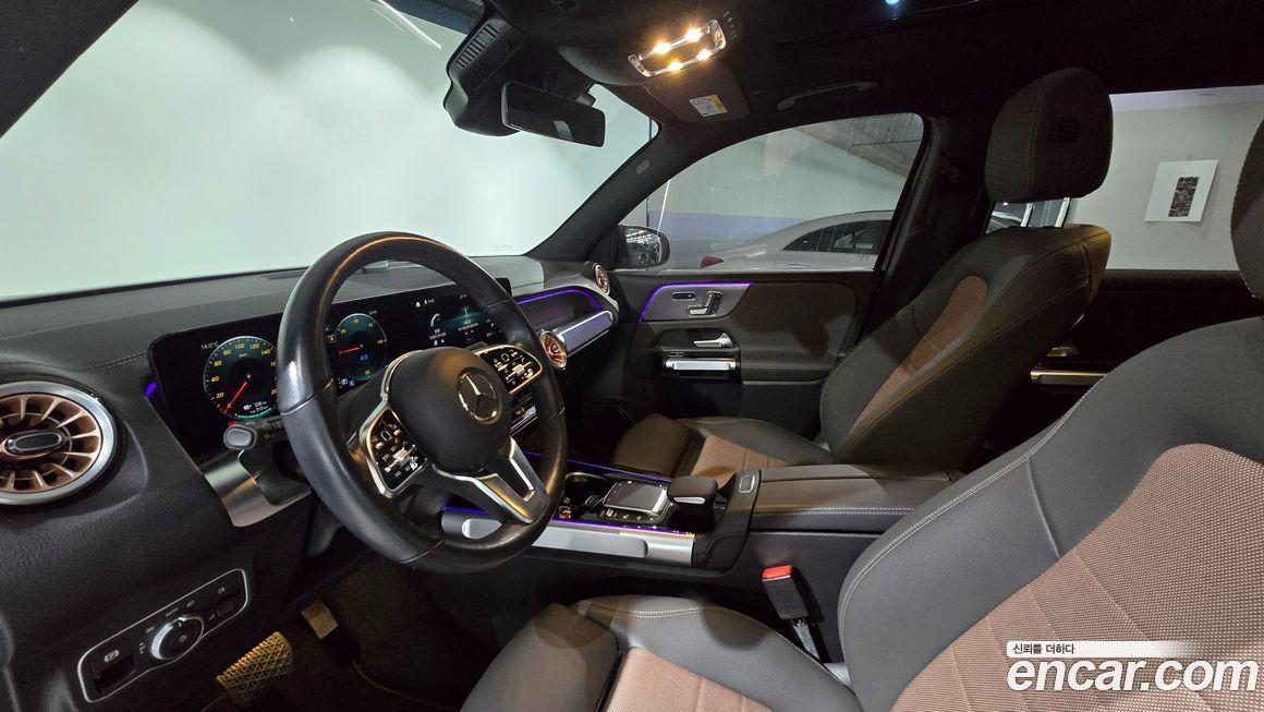 Mercedes-Benz EQB 2024