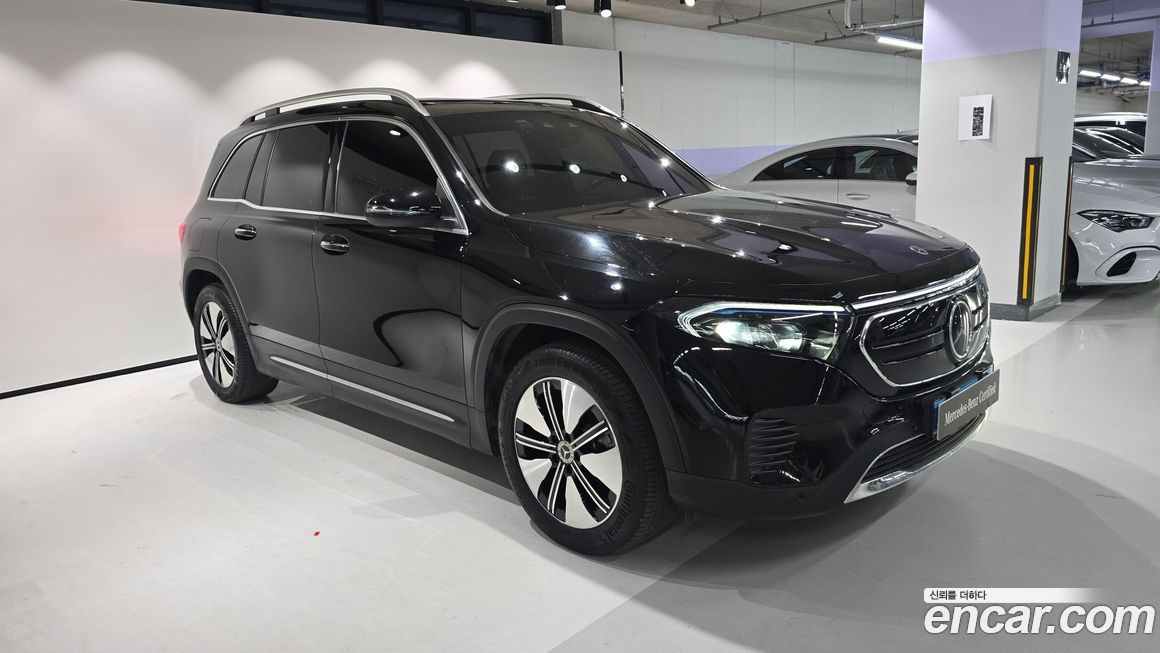Mercedes-Benz EQB 2024