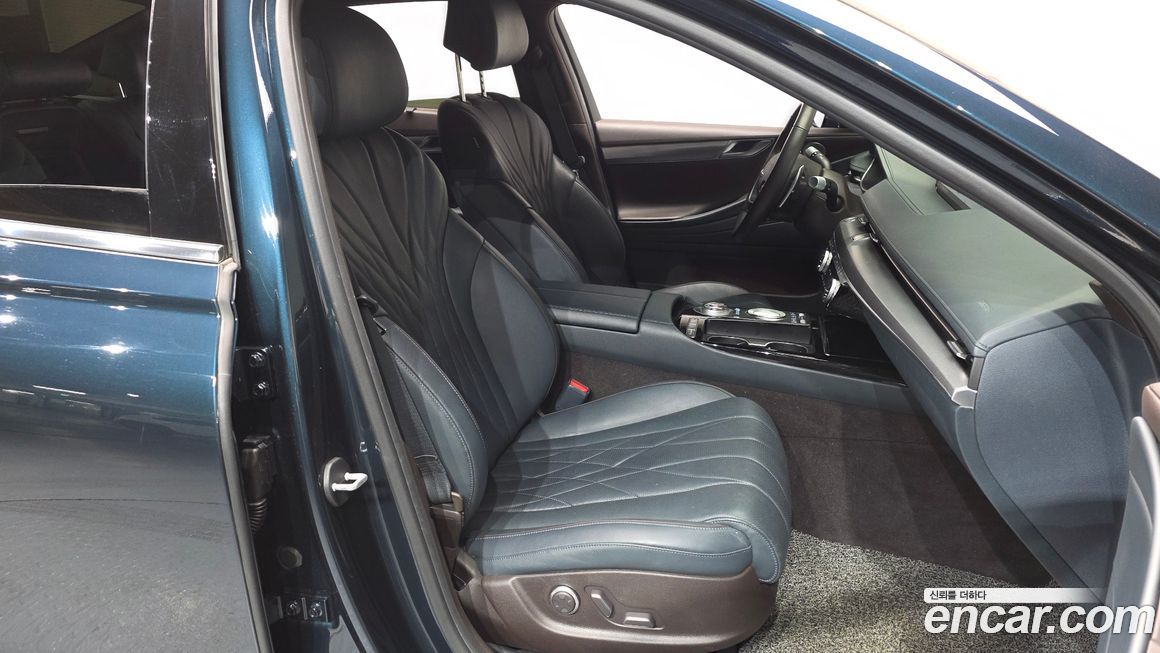 Genesis G80 2021