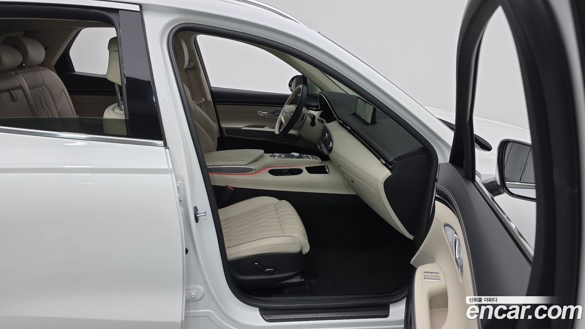 Genesis GV70 2024