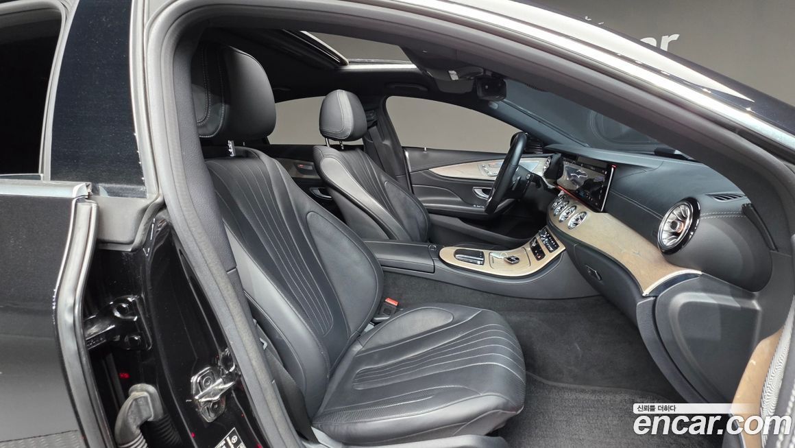 Mercedes-Benz CLS-Class 2021