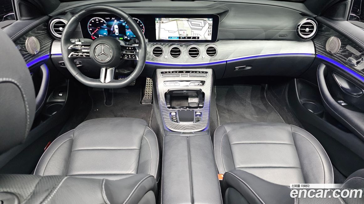 Mercedes-Benz E-Class 2023