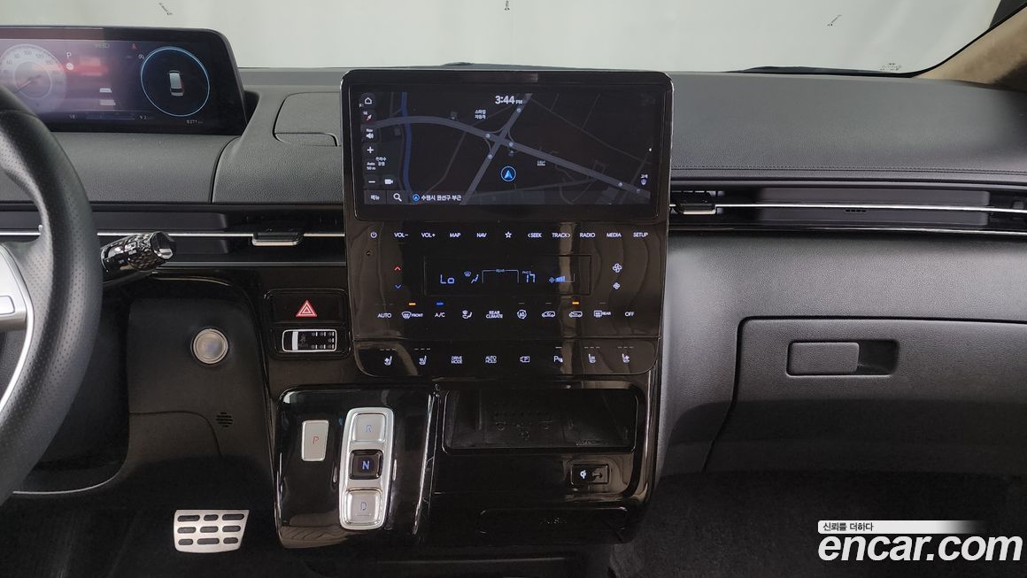 Hyundai Staria 2022